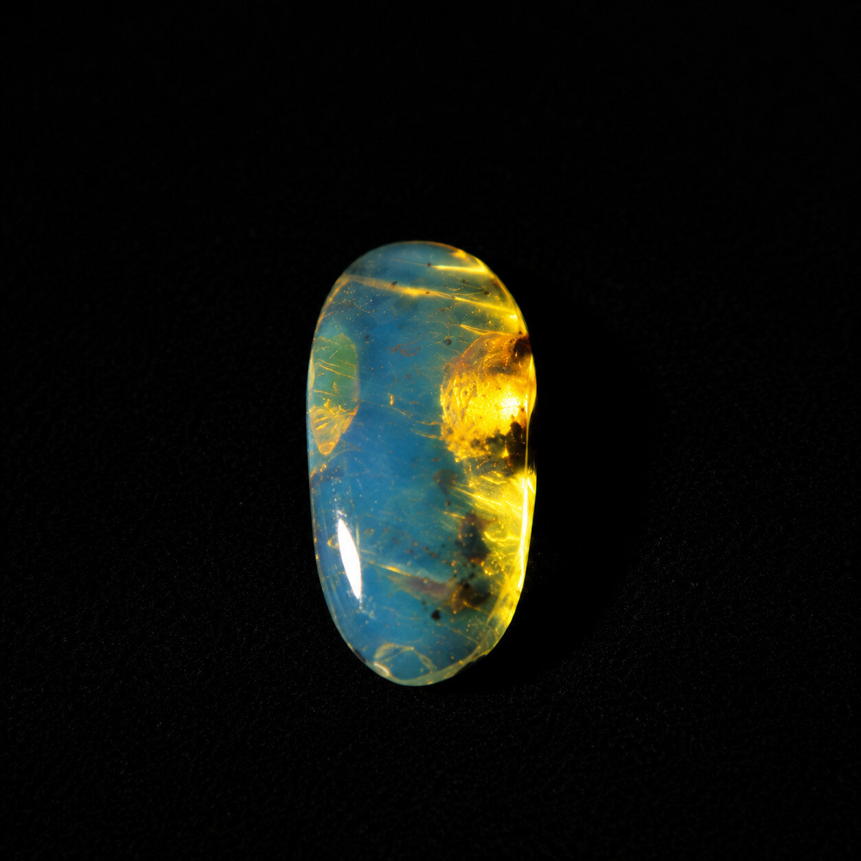 Authentic Beautiful Blue Amber Polished Stone 17mm