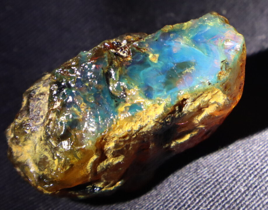 Exquisite Natural Dominican Clear Green Blue Amber Rough Specimen 40mm 13.5g – photo 3