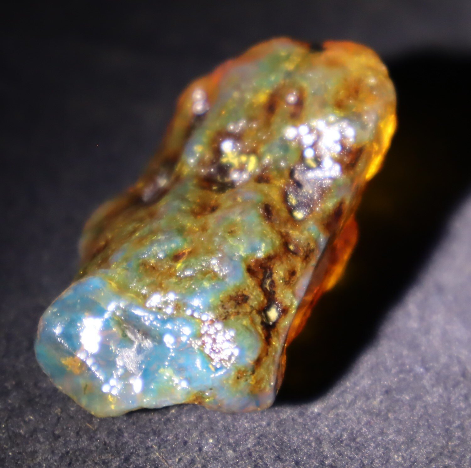 Charming Design Natural Dominican Clear Green Blue Amber Rough Specimen 43mm 11g – photo 12