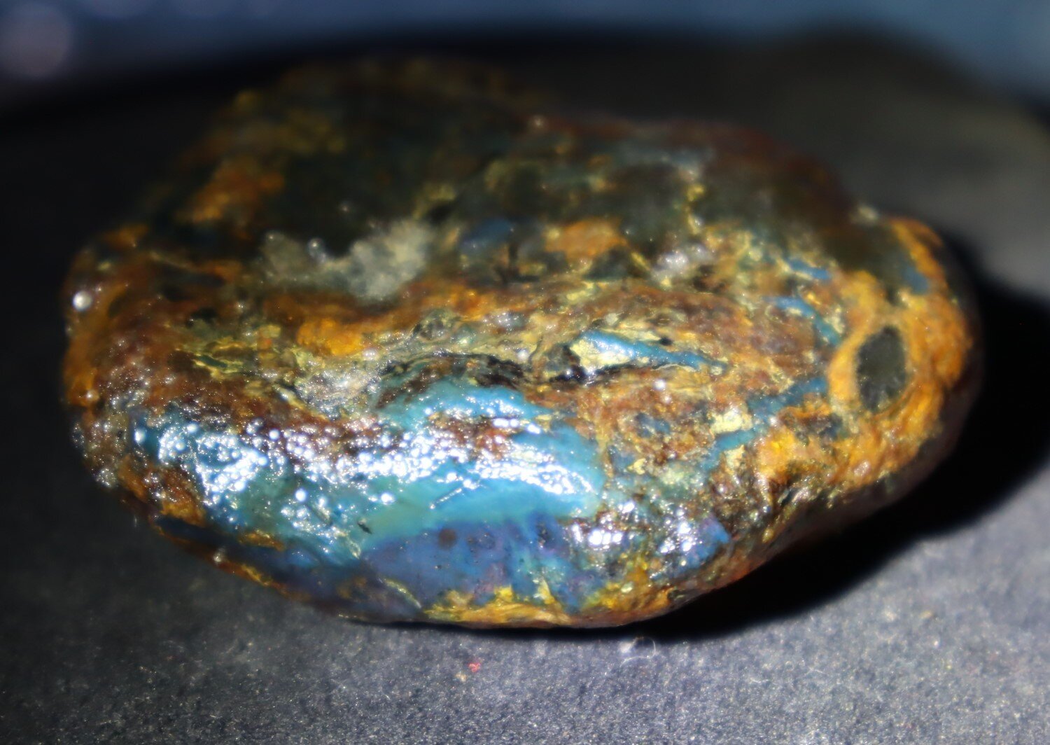 Outstanding Natural Dominican Clear Green Blue Amber Rough Specimen 60mm 36.6g – photo 3