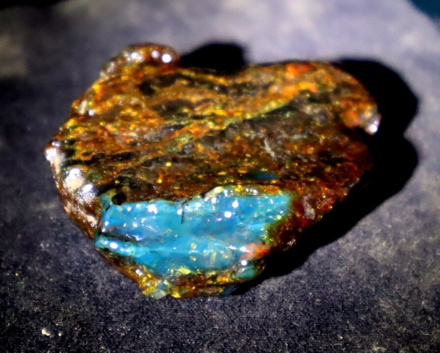 Impressive Natural Dominican Clear Volcanic Blue Amber Rough Specimen 51mm 17.2g – photo 6