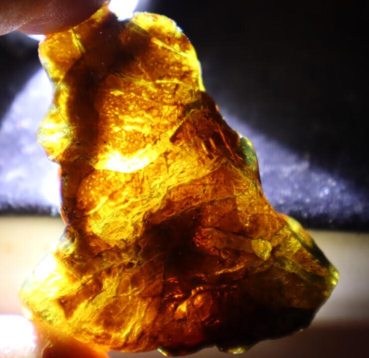 Natural Dominican Clear Green Blue Amber Rough Specimen 65mm 20g – photo 7
