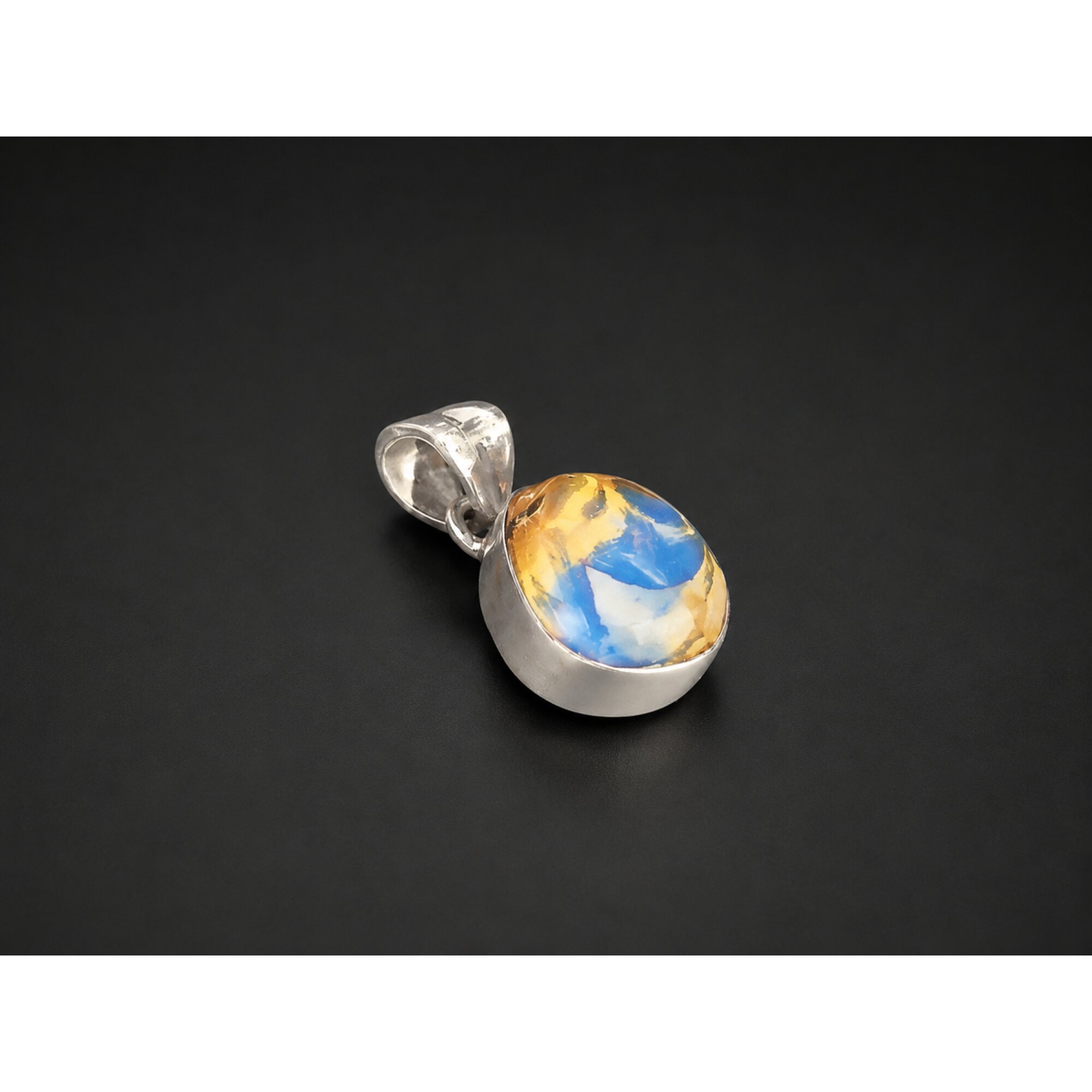 Boutique Crafted Clear Royal Blue Dominican Amber 925 Sterling Silver Pendant 20mm – photo 5