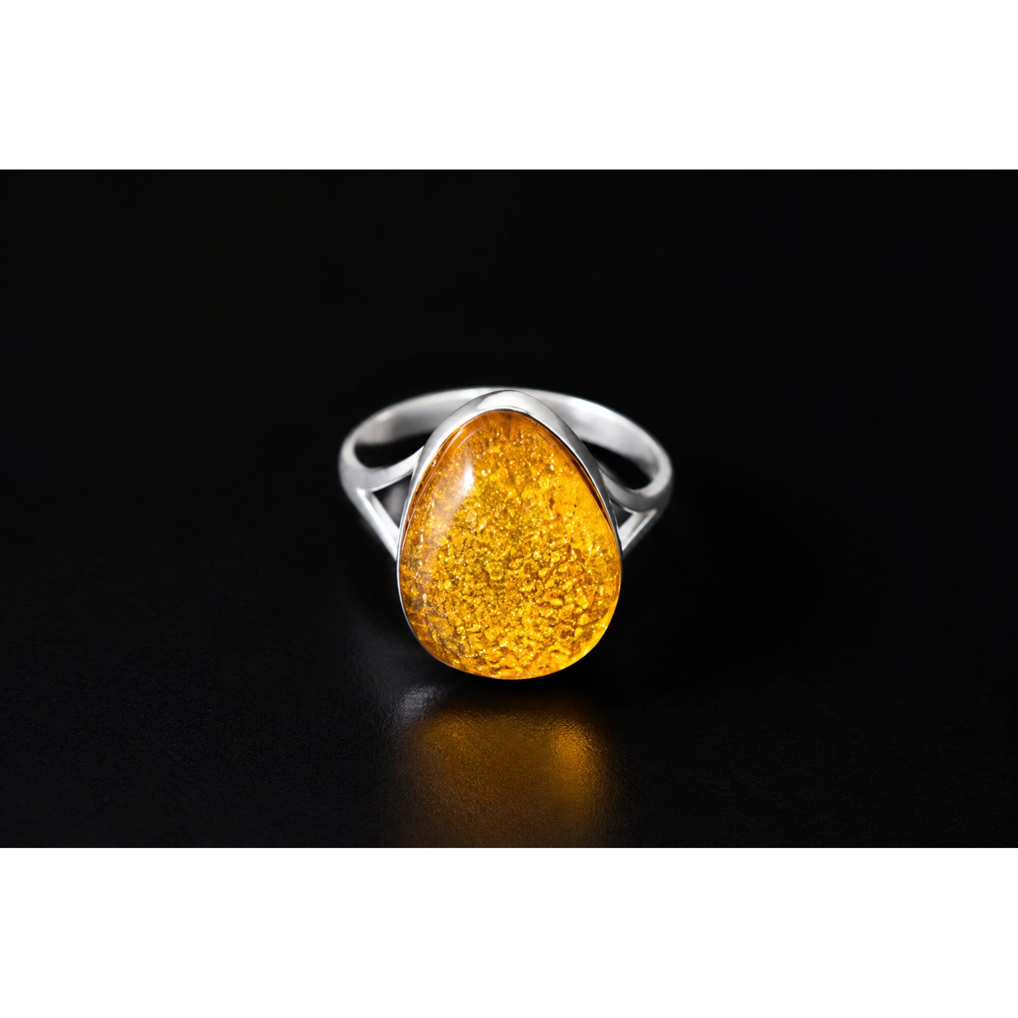 Luxurious Clear Orange Dominican Amber 925 Sterling Silver Ring – photo 2
