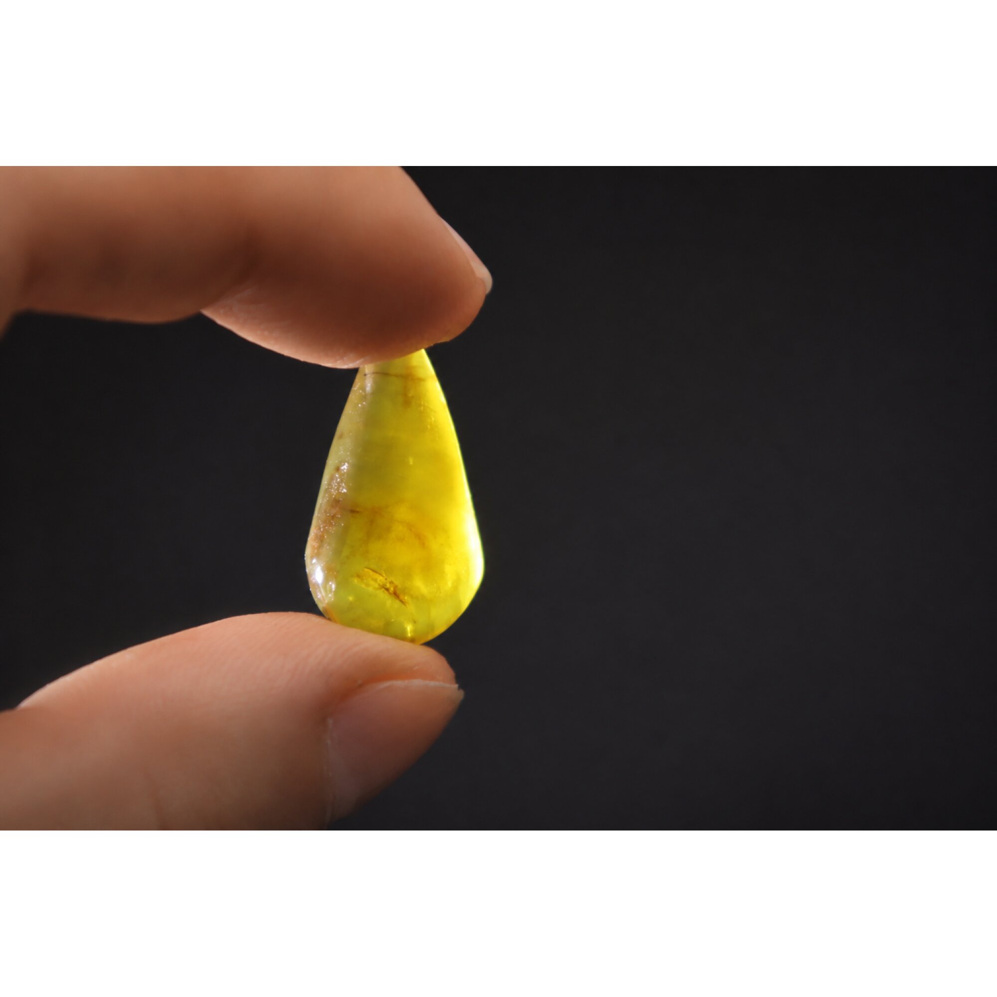 Clear red yellow Natural Dominican Amber teardrop Polished Stone 23 mm – photo 2