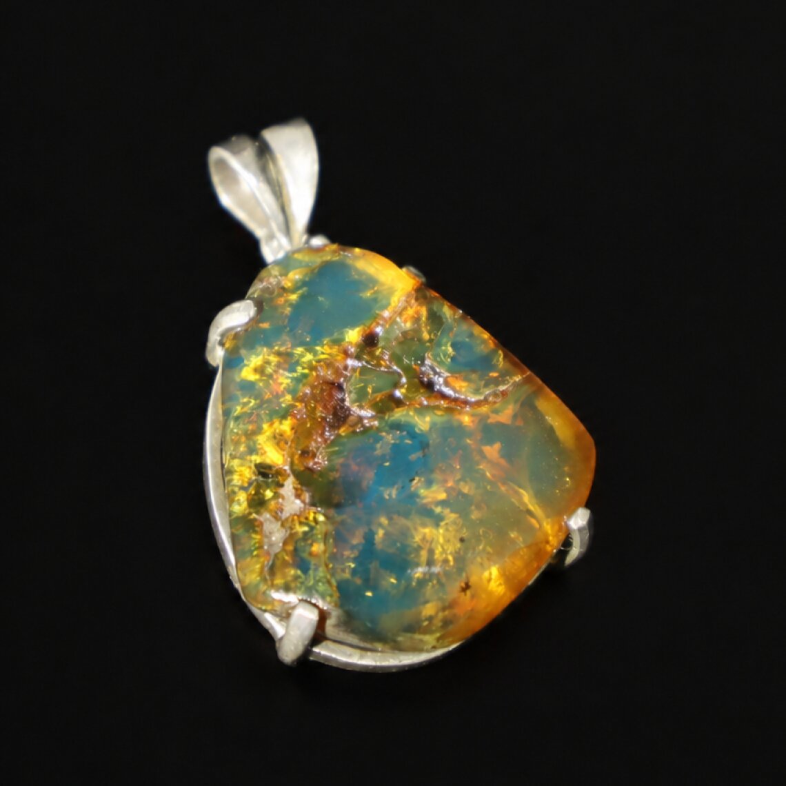 Clear orange blue Natural Dominican Amber round 925 Sterling Pendant 40 mm