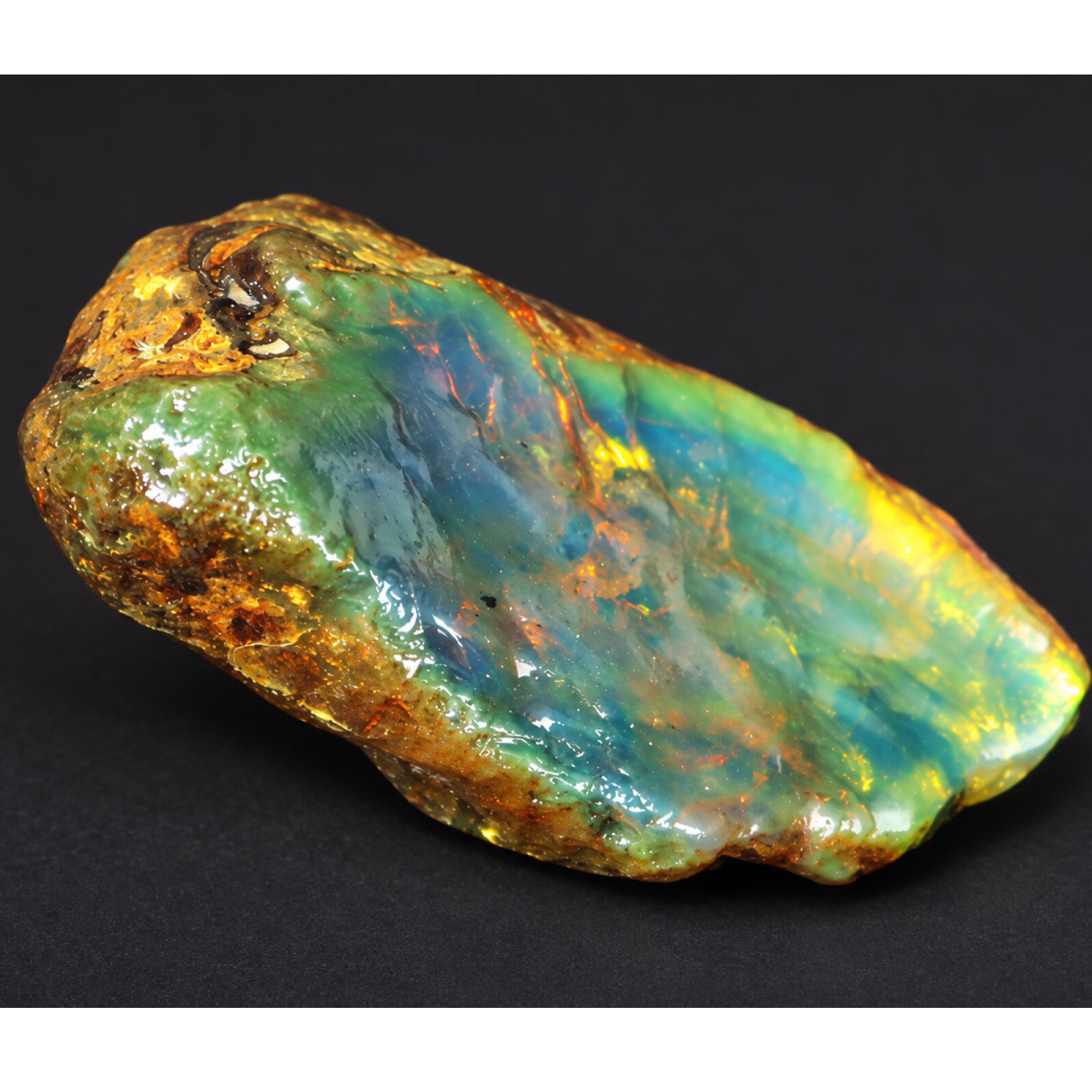 Genuine deep blue rough specimen Dominican amber 45mm