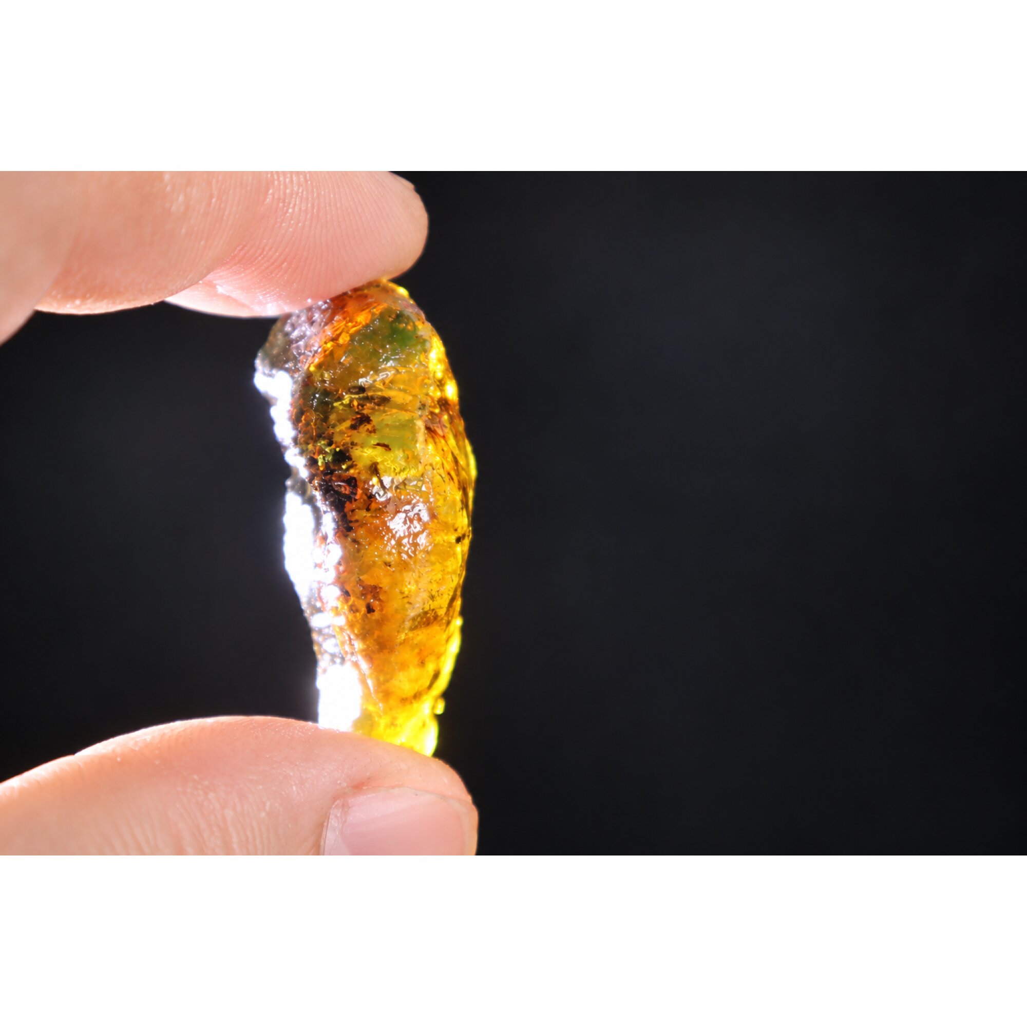 Genuine sky blue rough specimen Dominican amber 45mm – photo 2