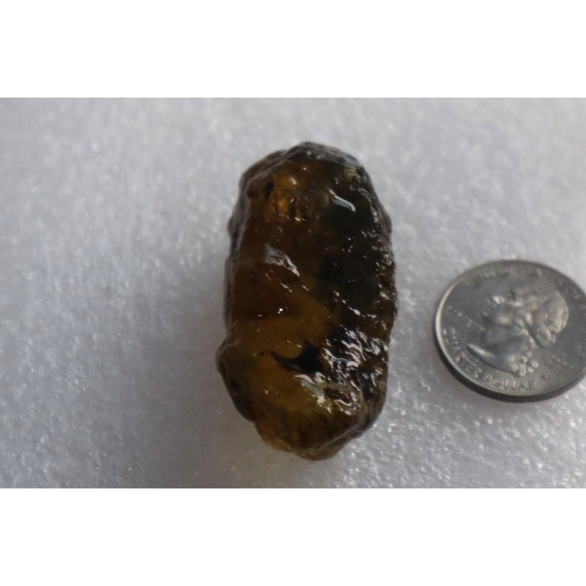 Authentic light green blue rough specimen Dominican amber 46mm – photo 8
