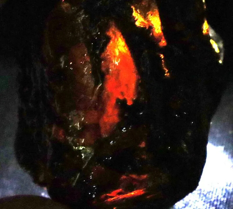 Beautiful Natural Dominican Clear Orange Blue Amber Rough Specimen 53mm 22g – photo 8