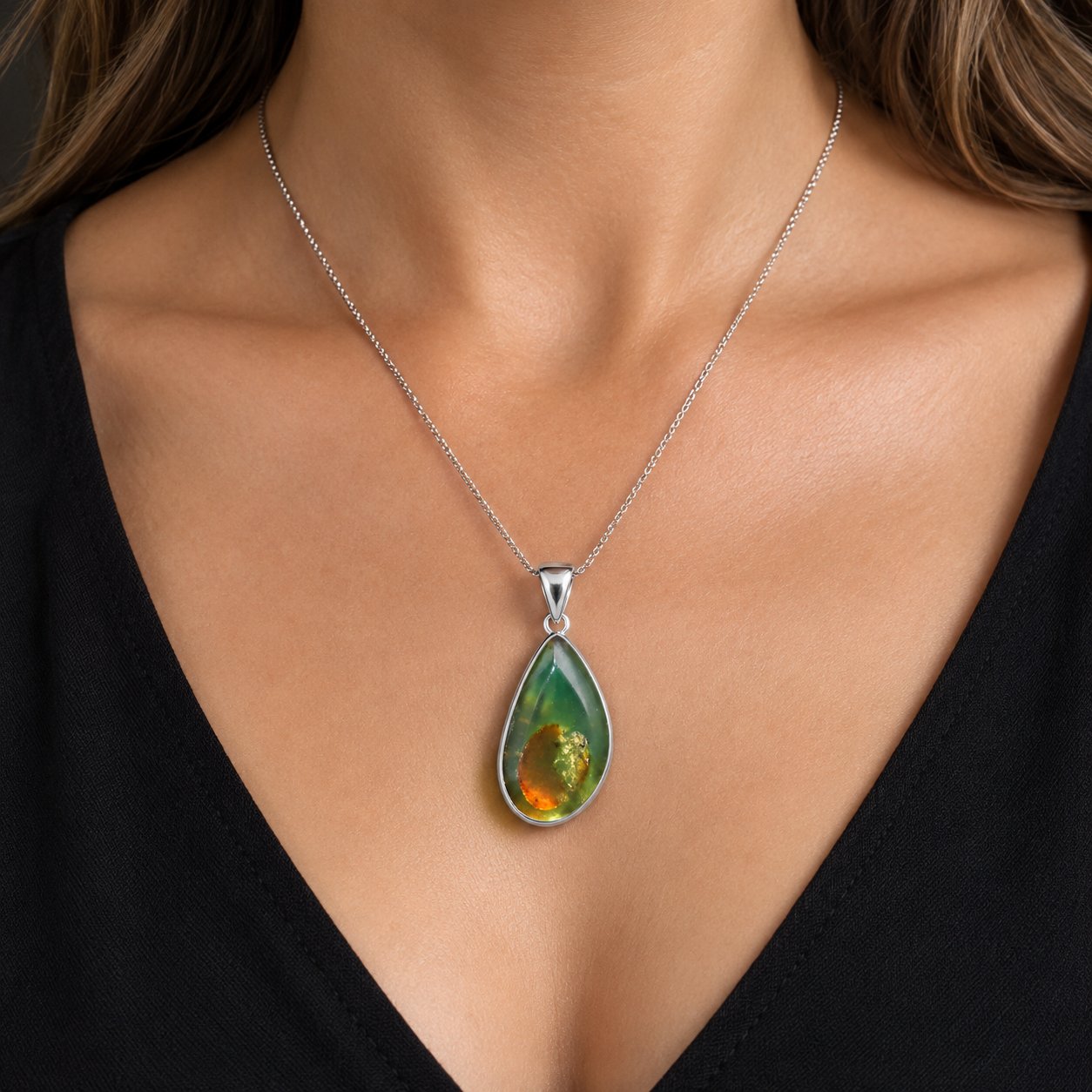Real orange green polished Dominican amber 31mm – photo 3