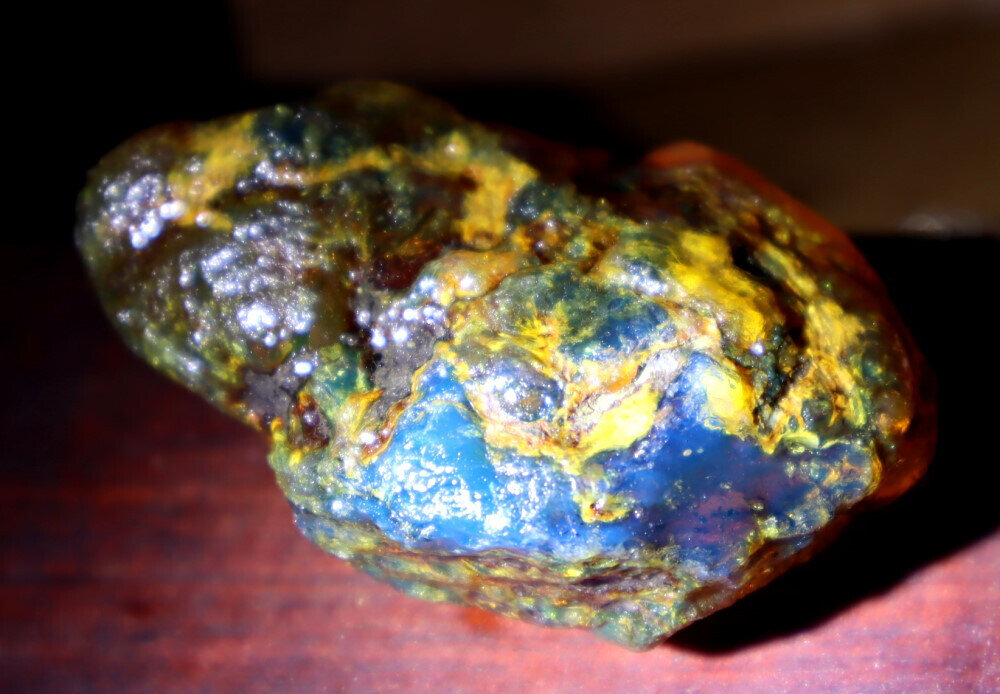 Excellent Natural Dominican Crystal Clear Green Blue Amber Rough Specimen 31gram – photo 3