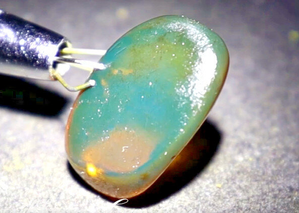 Charming Design Natural Dominican Clear Cognac Blue Amber Polished Stone 23mm – photo 2