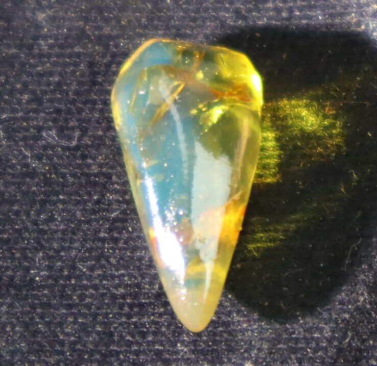 Natural Dominican Clear Sky Blue Amber Polished Stone 20mm free drilling – photo 5