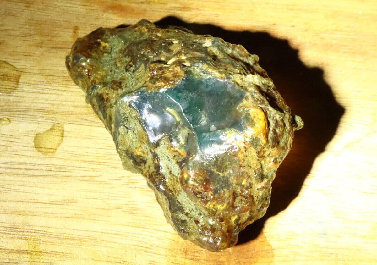 Beautiful Natural Dominican Clear Blue Green Amber Rough Specimen 52mm 27g – photo 5