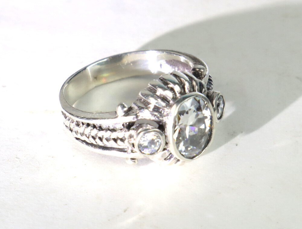 Impressive Clear Faceted Cubic Zirconia .925 Sterling Silver Ring #8 – photo 5