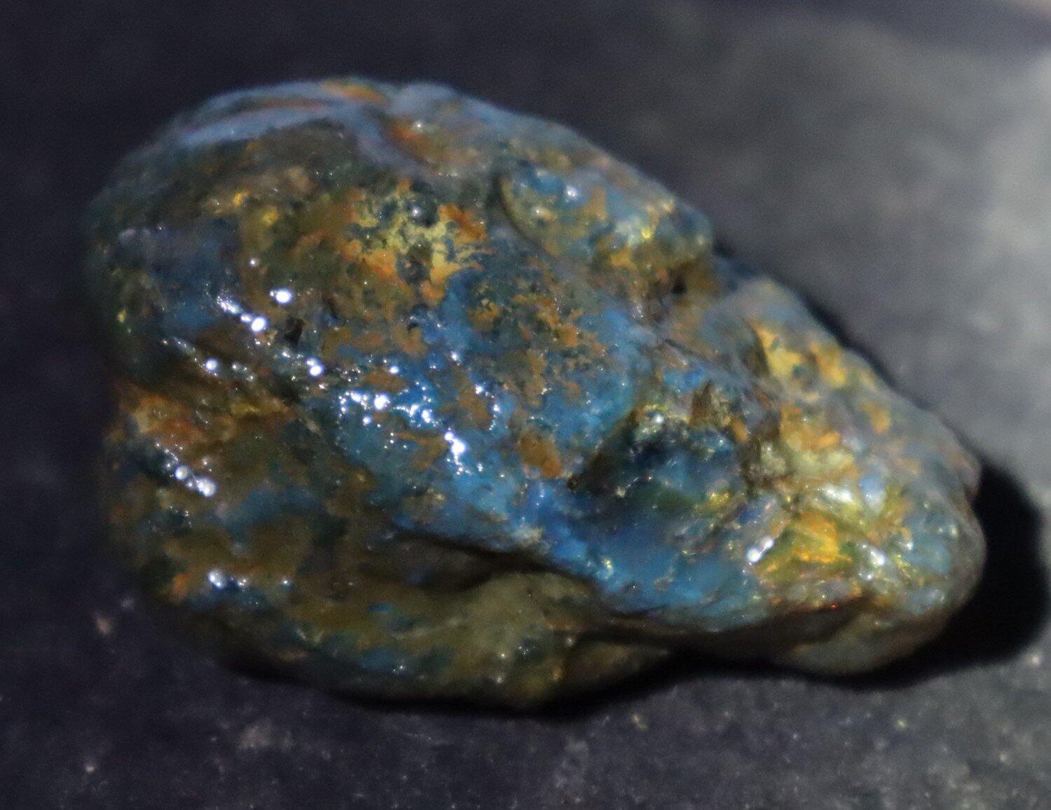 Beautiful Natural Dominican Clear Green Blue Amber Rough Specimen 57mm 38g – photo 8