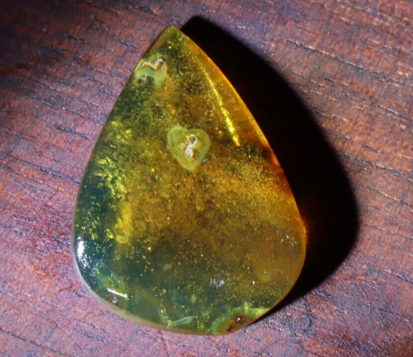 Natural Dominican Blue Amber Polished Stone 26mm Clear Cognac – photo 5
