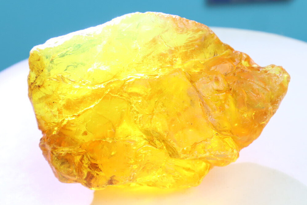 Beautiful Natural Dominican Crystal Clear Deep Yellow Amber Rough Specimen 67mm – photo 7