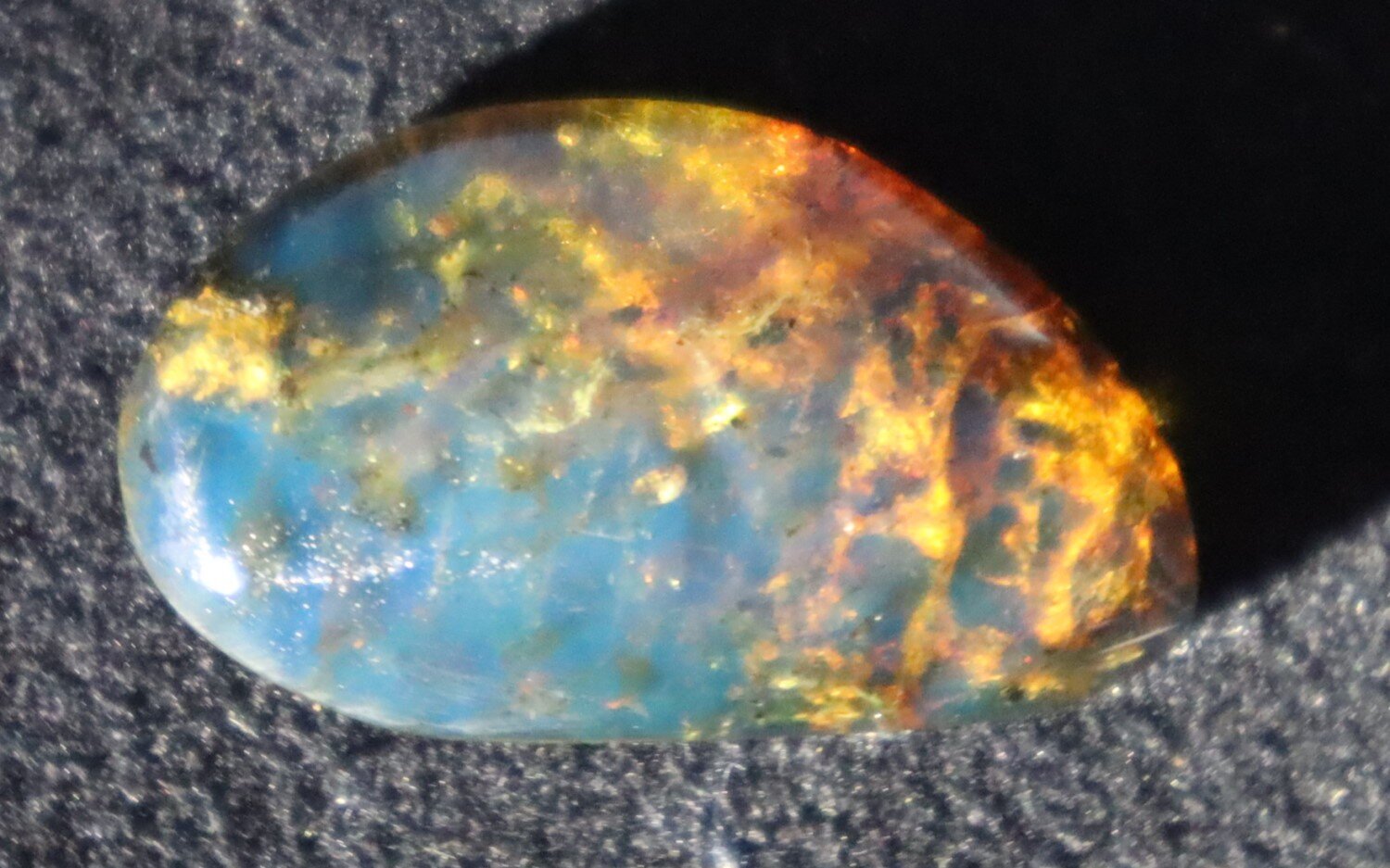 Beautiful Natural Transl. Deep Blue Amber Cabochon 27mm free drilling and hook – photo 5