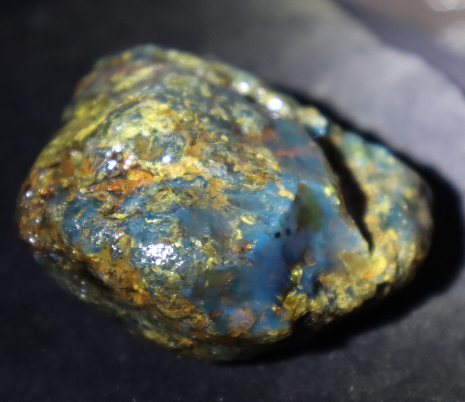 Beautiful Natural Dominican Translucent Green Blue Amber Rough Specimen 61mm 47g – photo 6