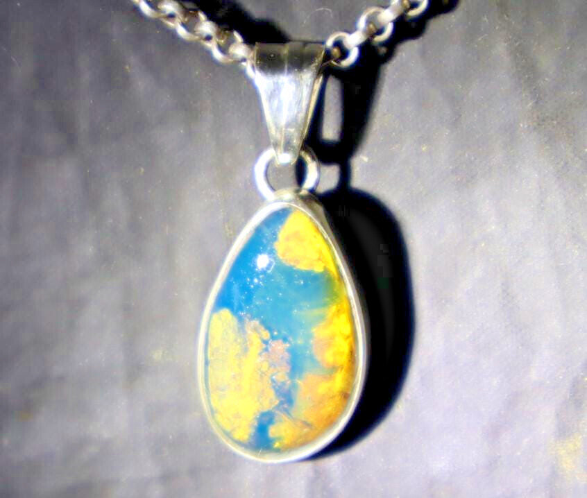 Lovely Natural Clear Sky Blue Amber .925 Sterling Silver Pendant 32mm – photo 4
